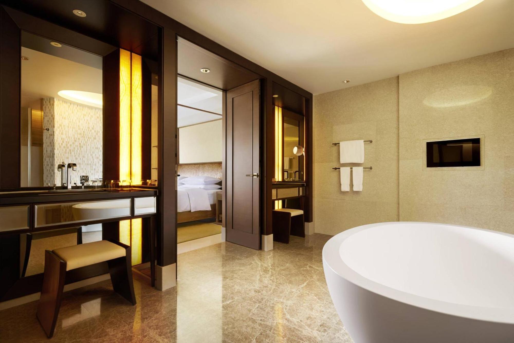 Sheraton Shenzhou Peninsula Resort Wanning Eksteriør billede