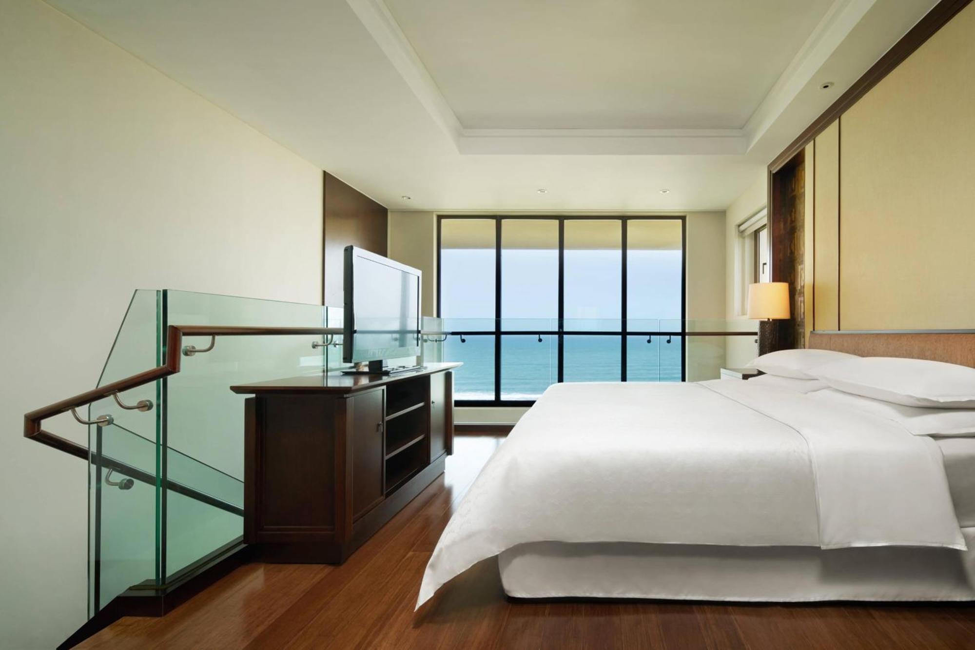 Sheraton Shenzhou Peninsula Resort Wanning Eksteriør billede